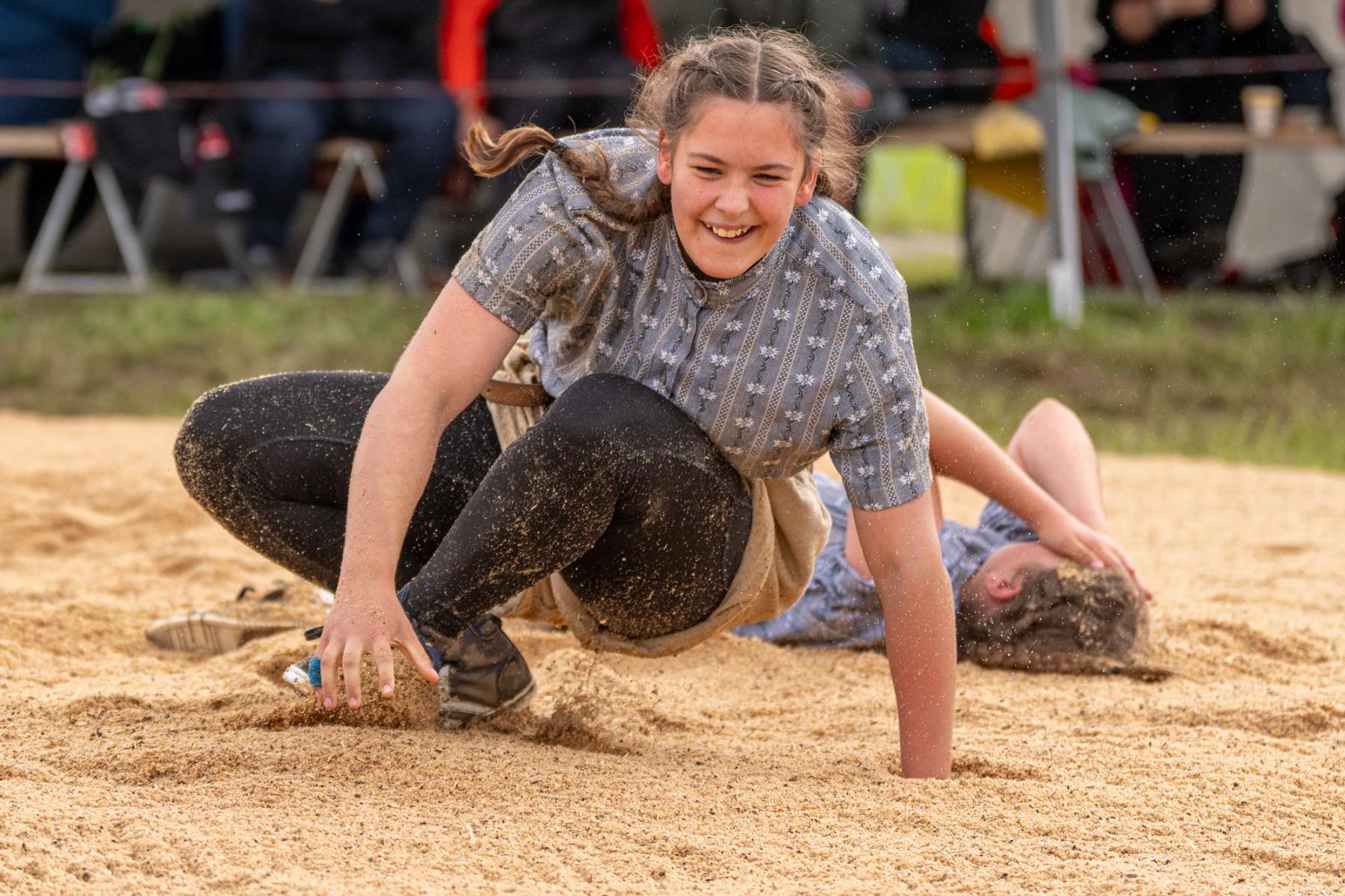 Schlussgang Meilti 2_Iten Laraina (vorne) gegen Schlüchter Laura Schlussgang Meilti 2_Iten Laraina (vorne) gegen Schlüchter Laura