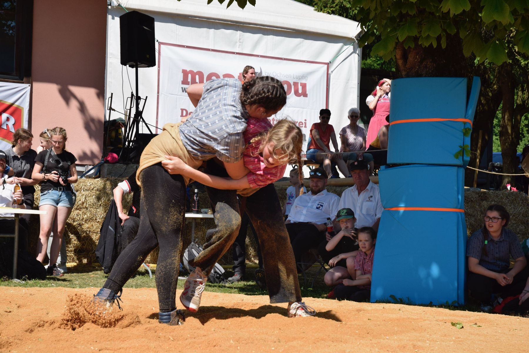 Schlussgang-Meitli-2-2 Schlussgang-Meitli-2-2